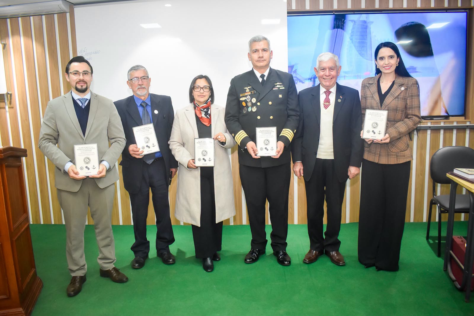 La FDCS compartió una galería de imágenes de la presentación de la obra El retorno del marino paraguayo a ultramar